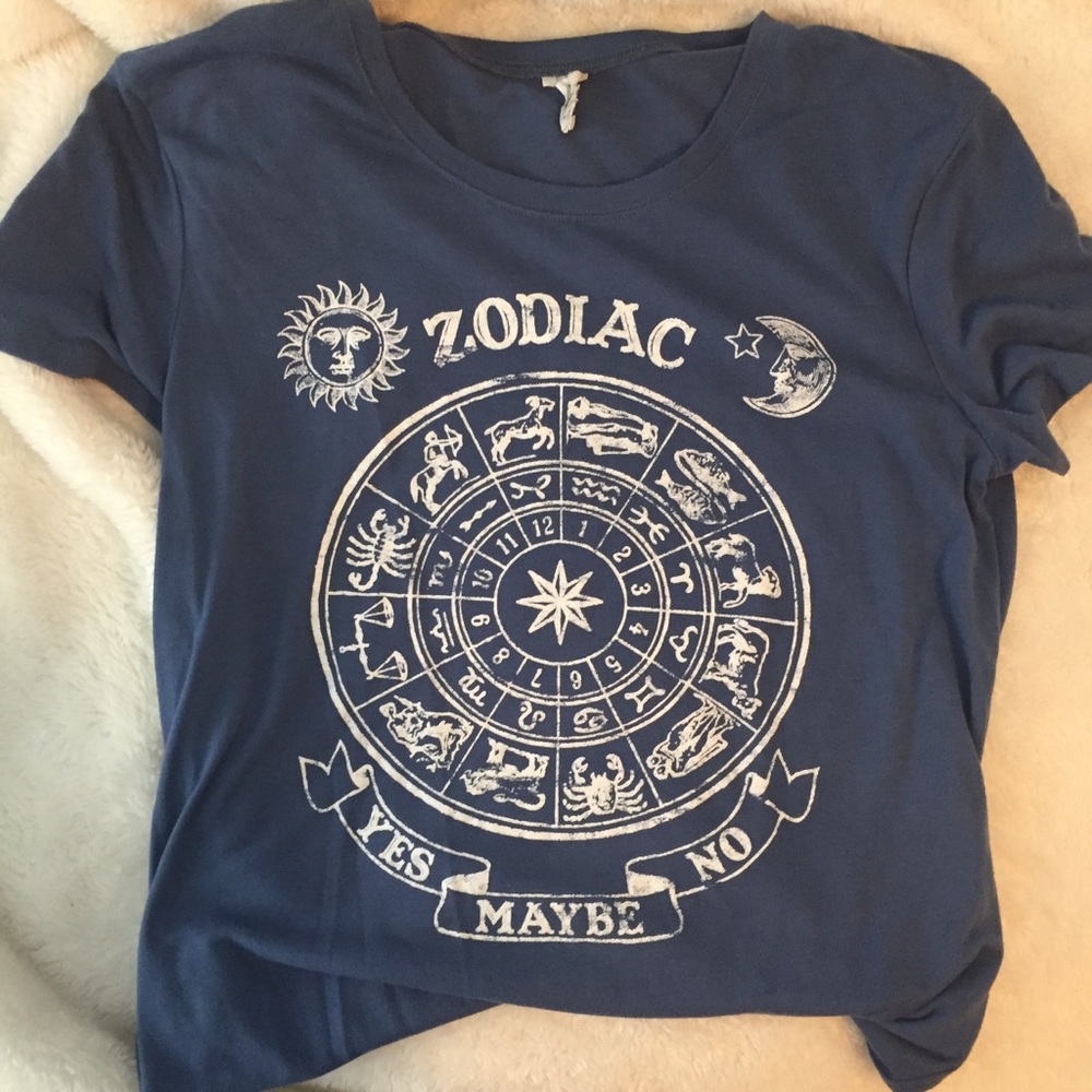 Tee shirt